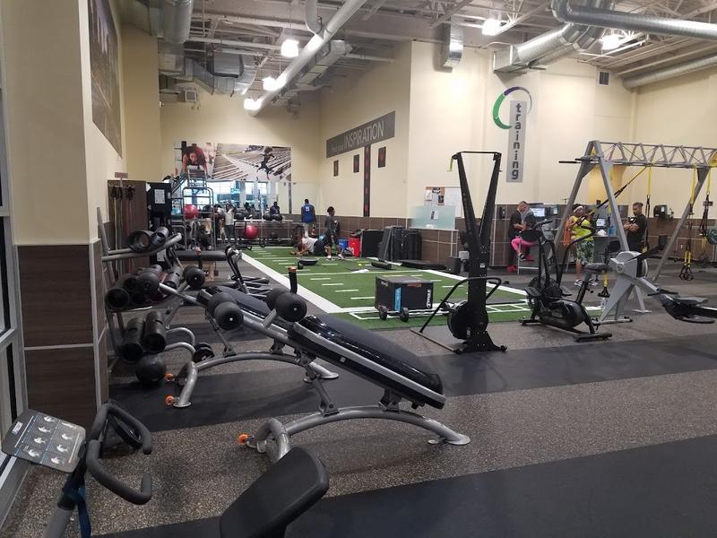 24 Hour Fitness