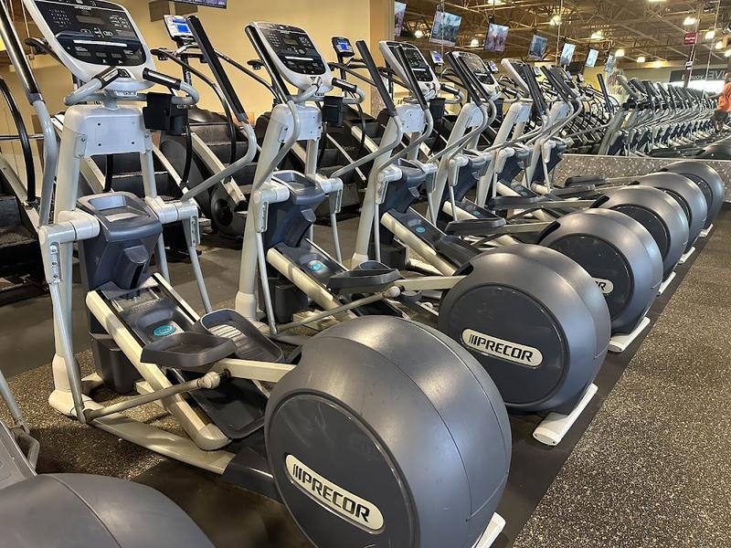 24 Hour Fitness